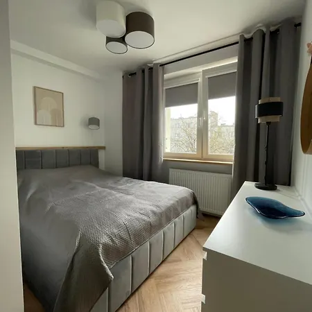 Klimatyczny W Centrum Daire Gdynia